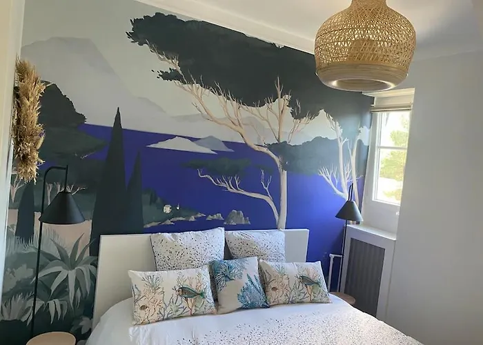 Refait A Neuf, Idealement Situé Appartement